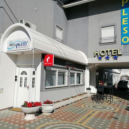 Hotel Garny Pleso 大戈里察 外观 照片