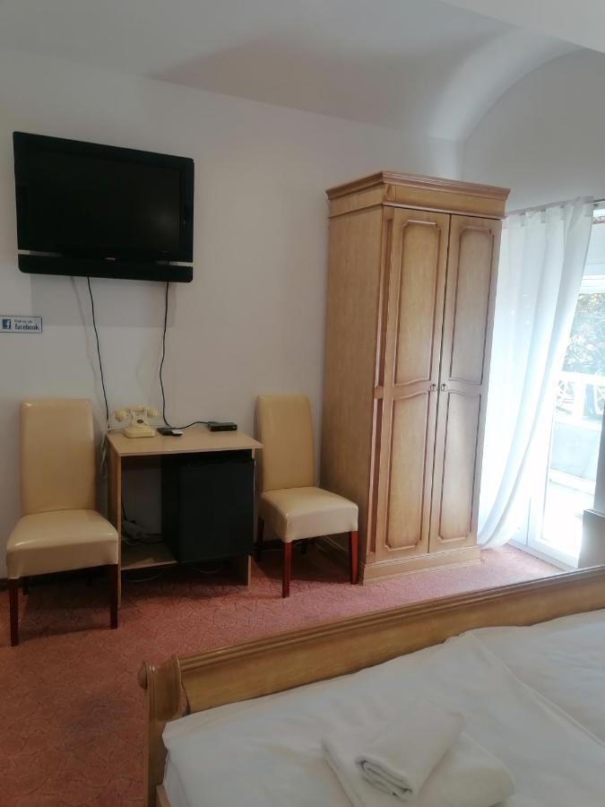 Hotel Garny Pleso 大戈里察 外观 照片