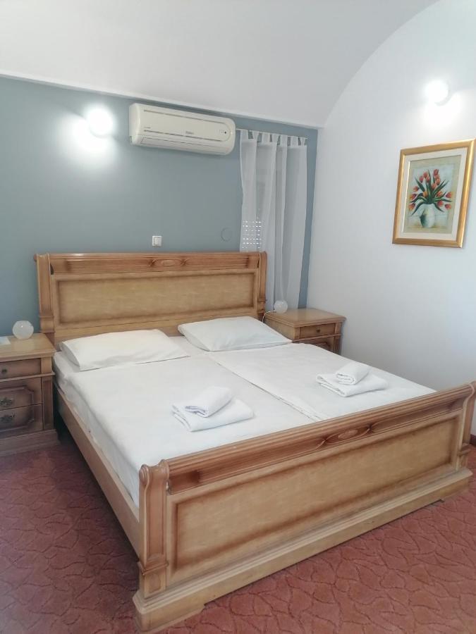 Hotel Garny Pleso 大戈里察 外观 照片