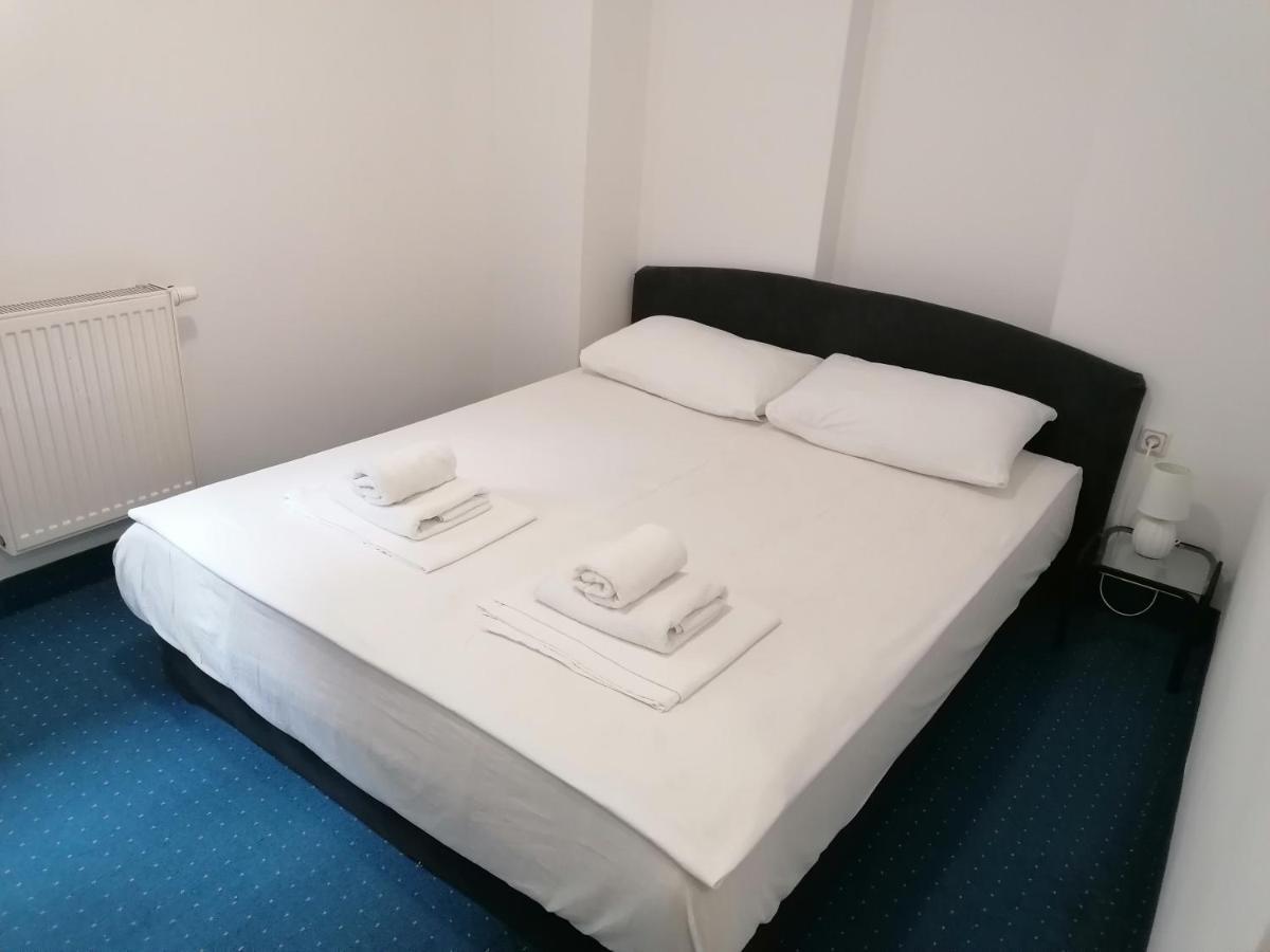 Hotel Garny Pleso 大戈里察 外观 照片