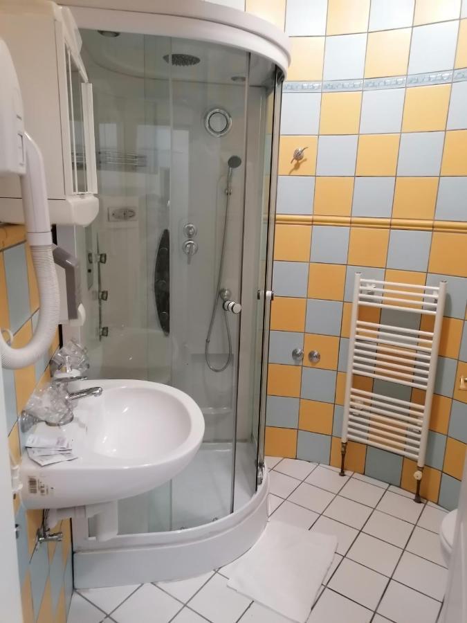 Hotel Garny Pleso 大戈里察 外观 照片