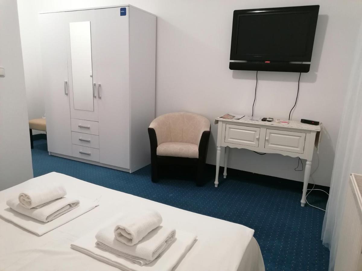 Hotel Garny Pleso 大戈里察 外观 照片