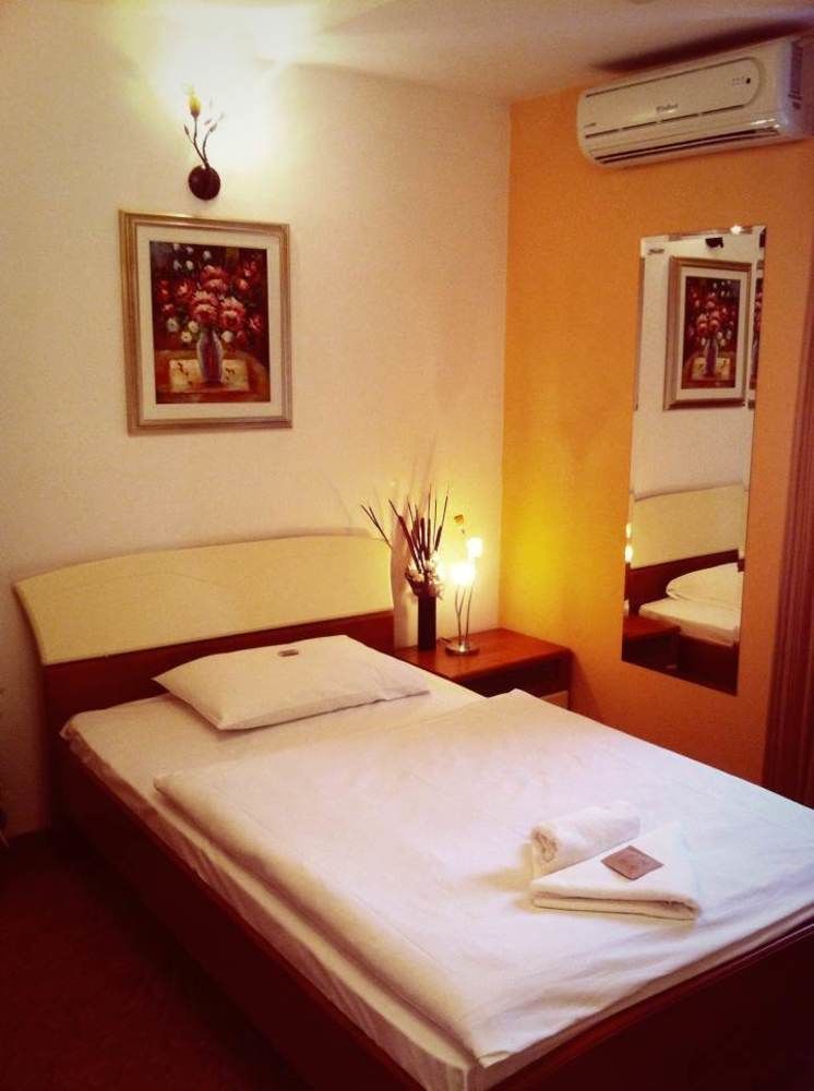 Hotel Garny Pleso 大戈里察 外观 照片