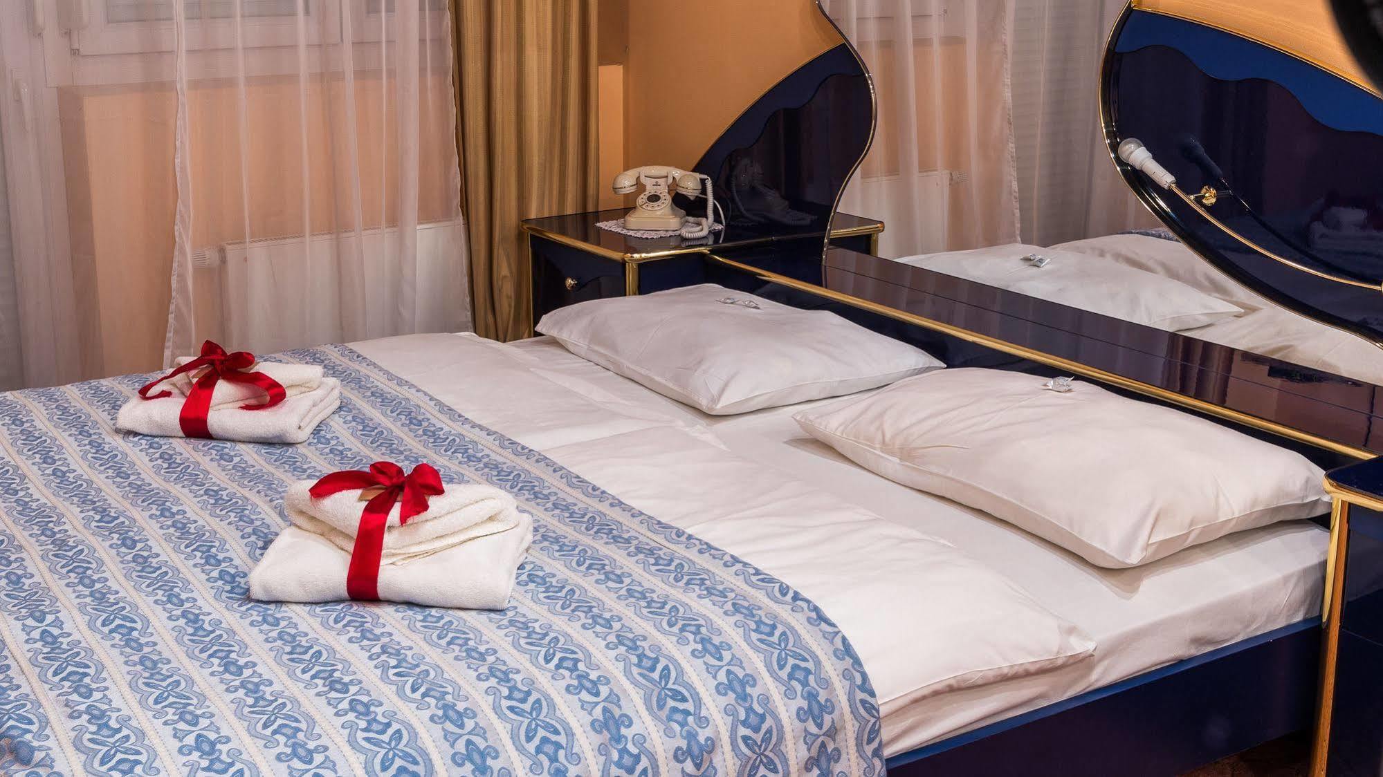 Hotel Garny Pleso 大戈里察 外观 照片